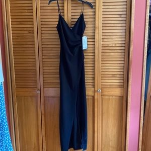 Black Floor-Length Formal Dress